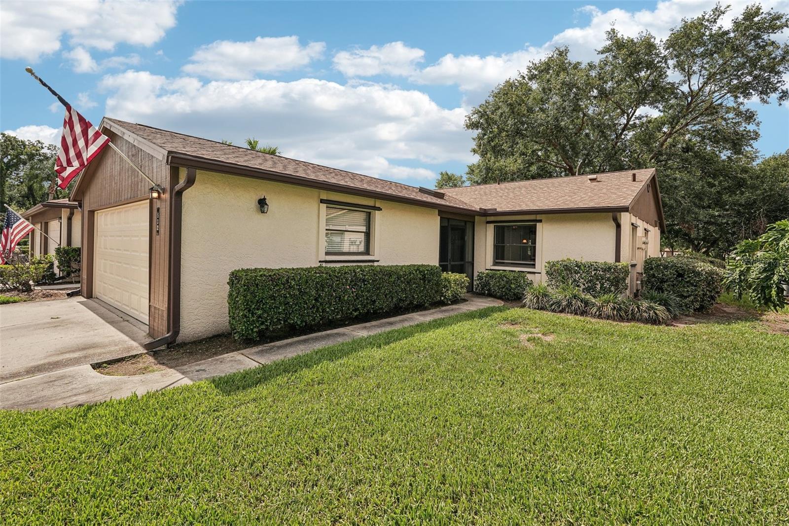 532 OAK HILL CIRCLE 12