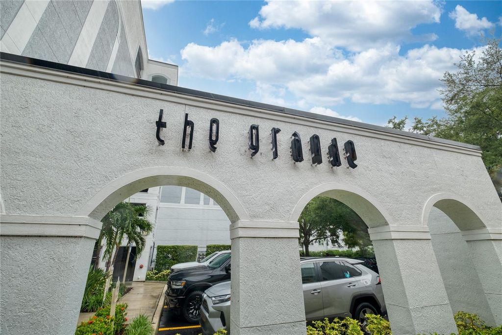 Photo of 300 E South Street #4001, Orlando, FL 32801 (MLS # O6349770)