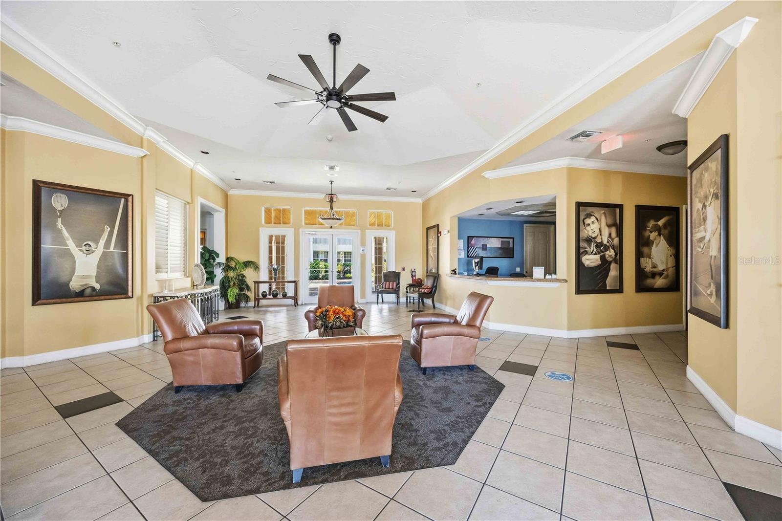 ACADEMY RESORT LODGE - Residential