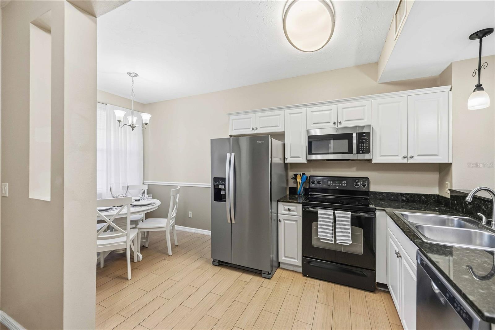 ACADEMY RESORT LODGE - Residential