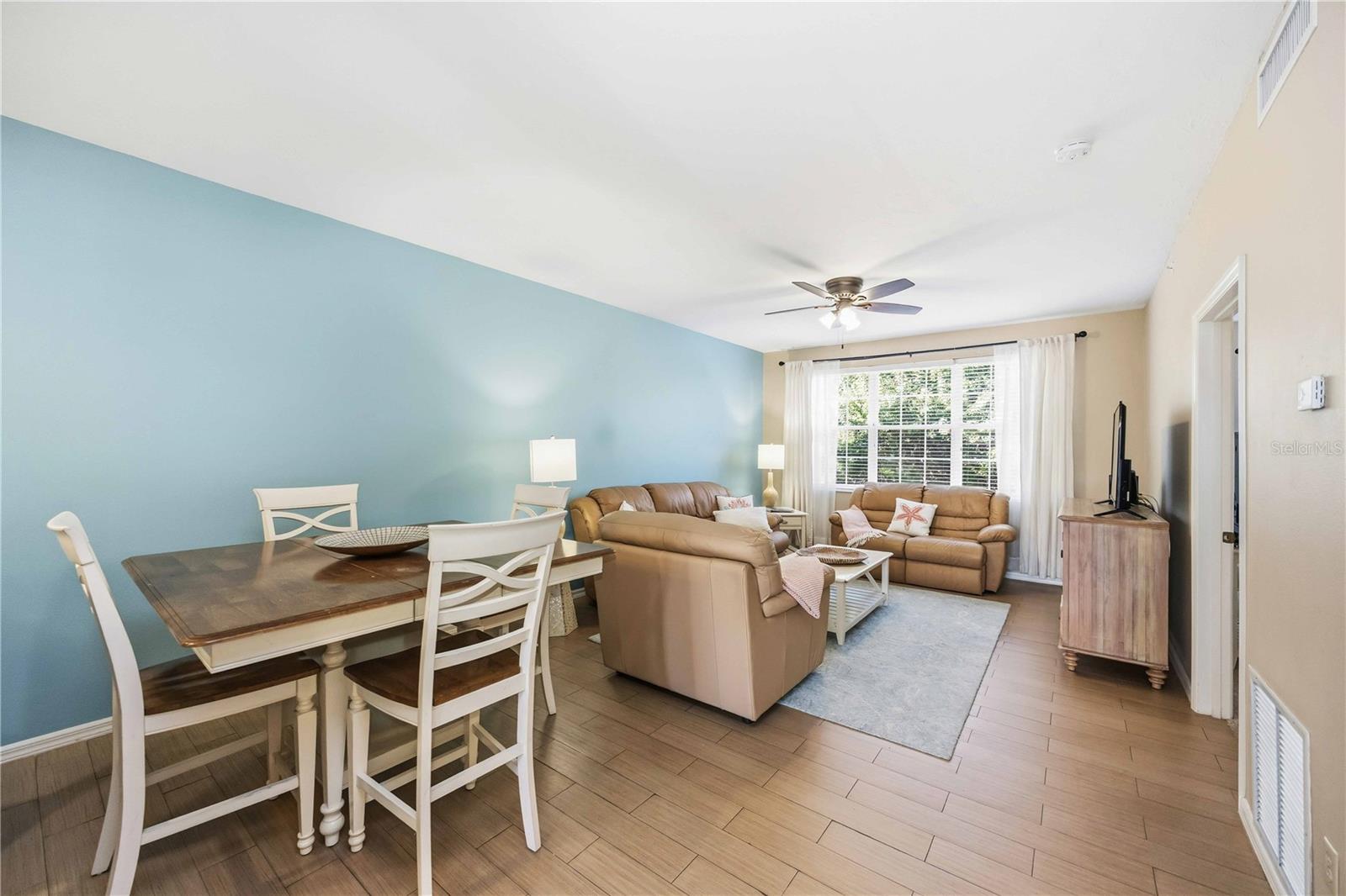 ACADEMY RESORT LODGE - Residential