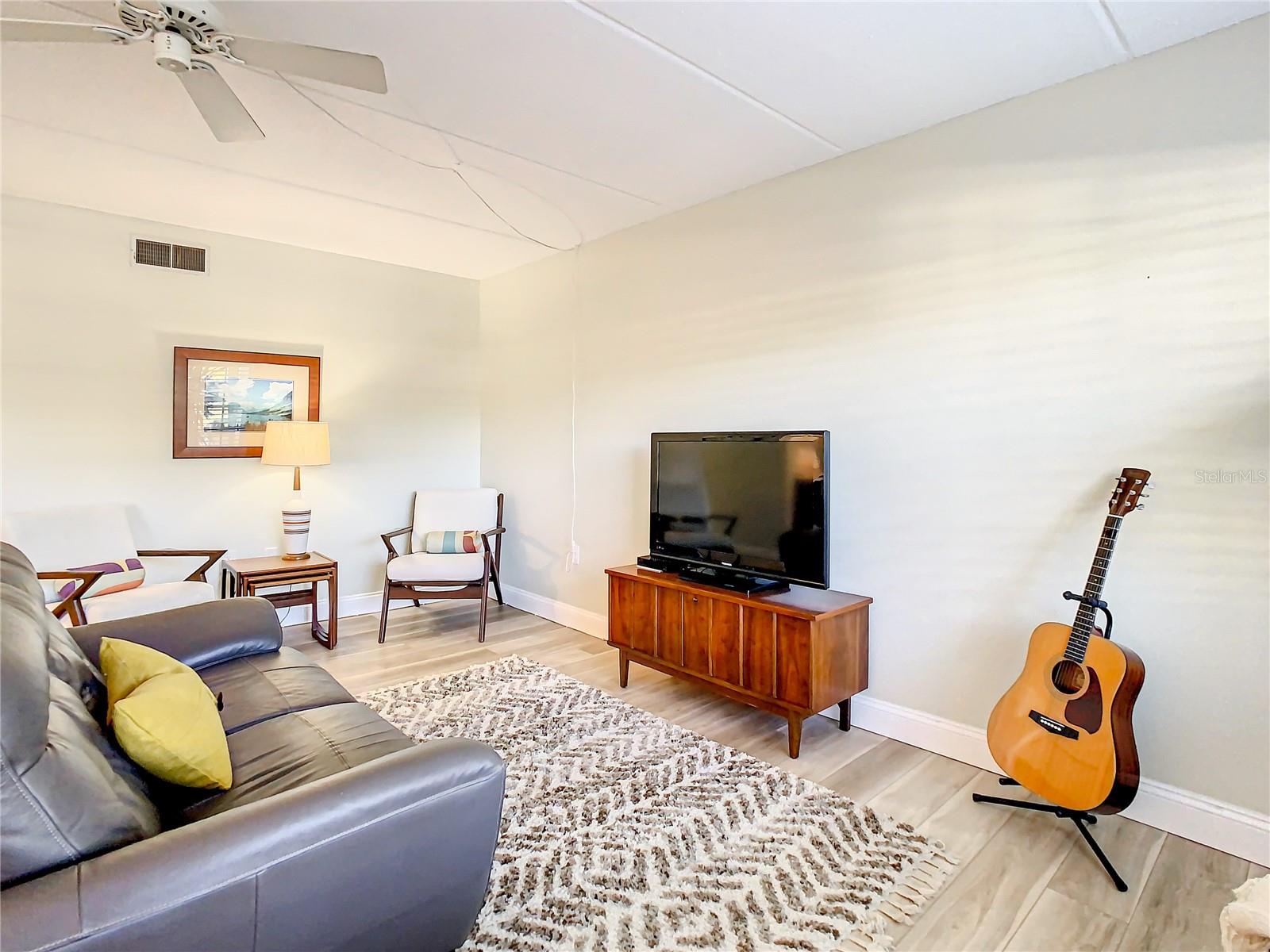 HEATHER LAKE APTS CONDO - Residential