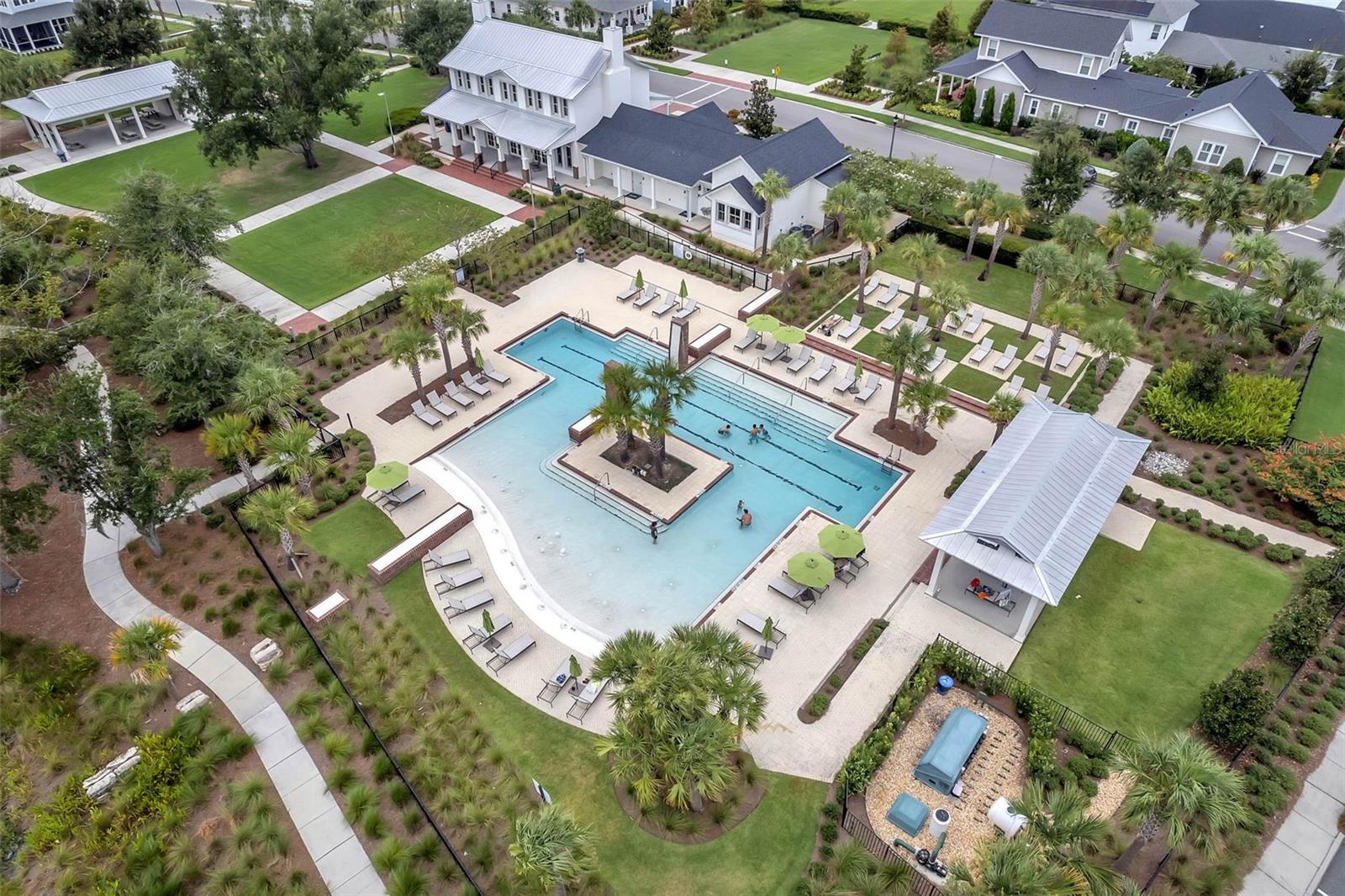 OAKLAND PARK - Residential