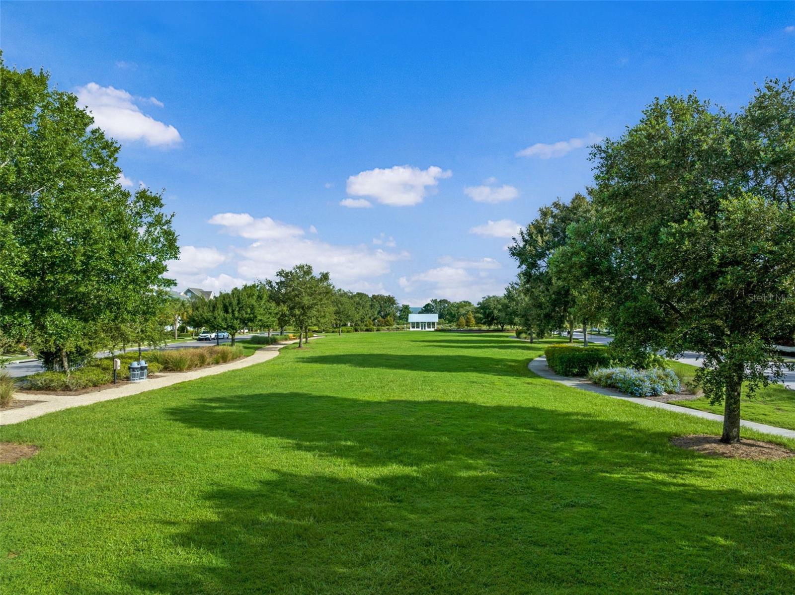 OAKLAND PARK - Residential