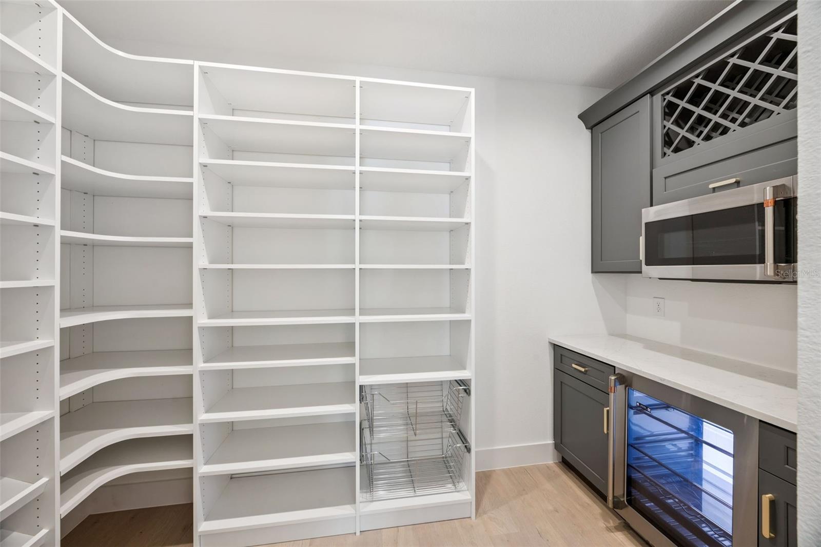 OAKLAND PARK - Residential