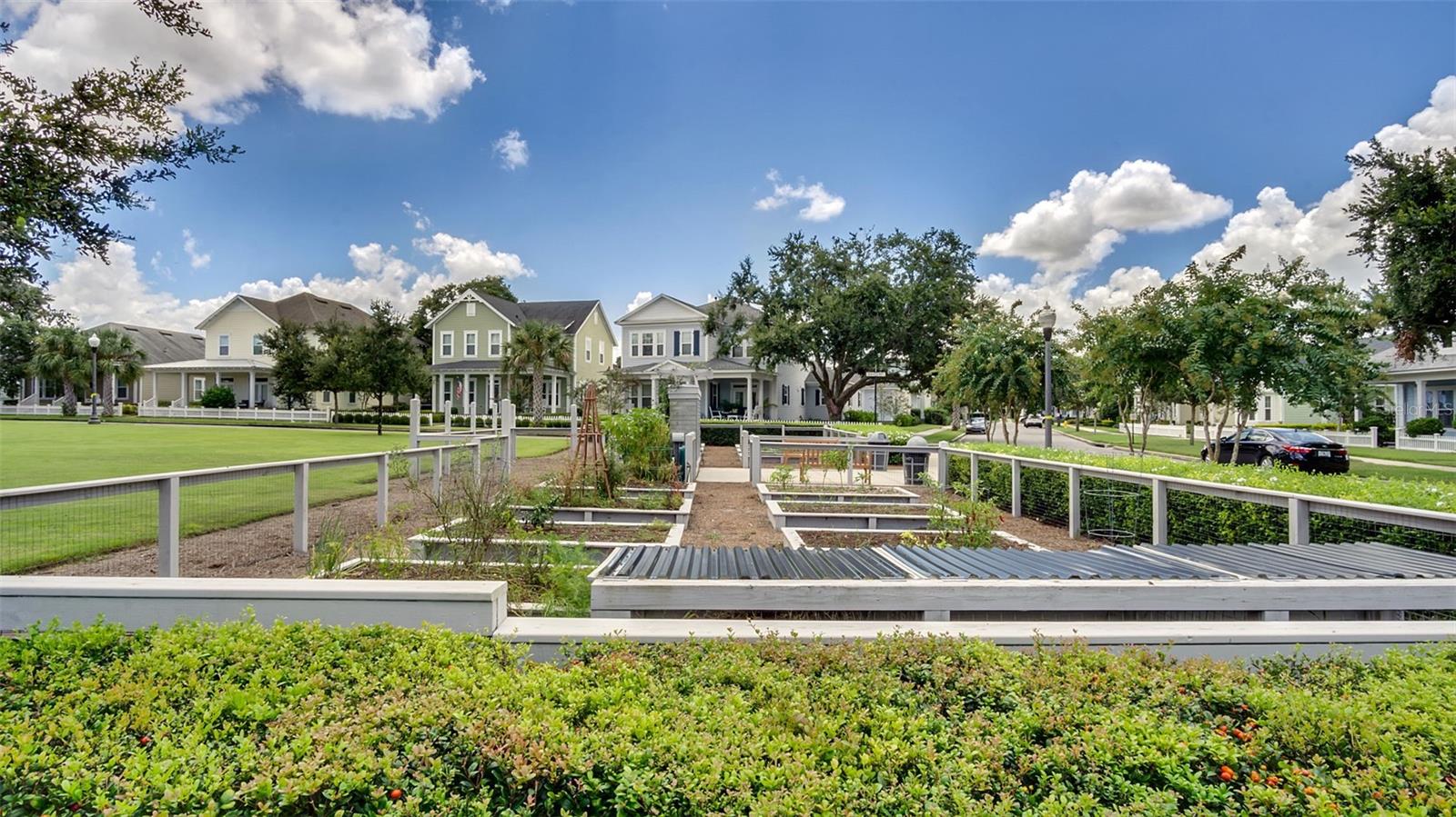 OAKLAND PARK - Residential