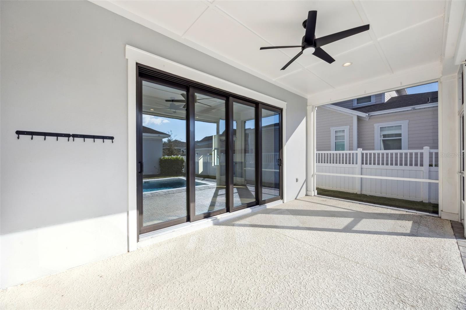 OAKLAND PARK - Residential