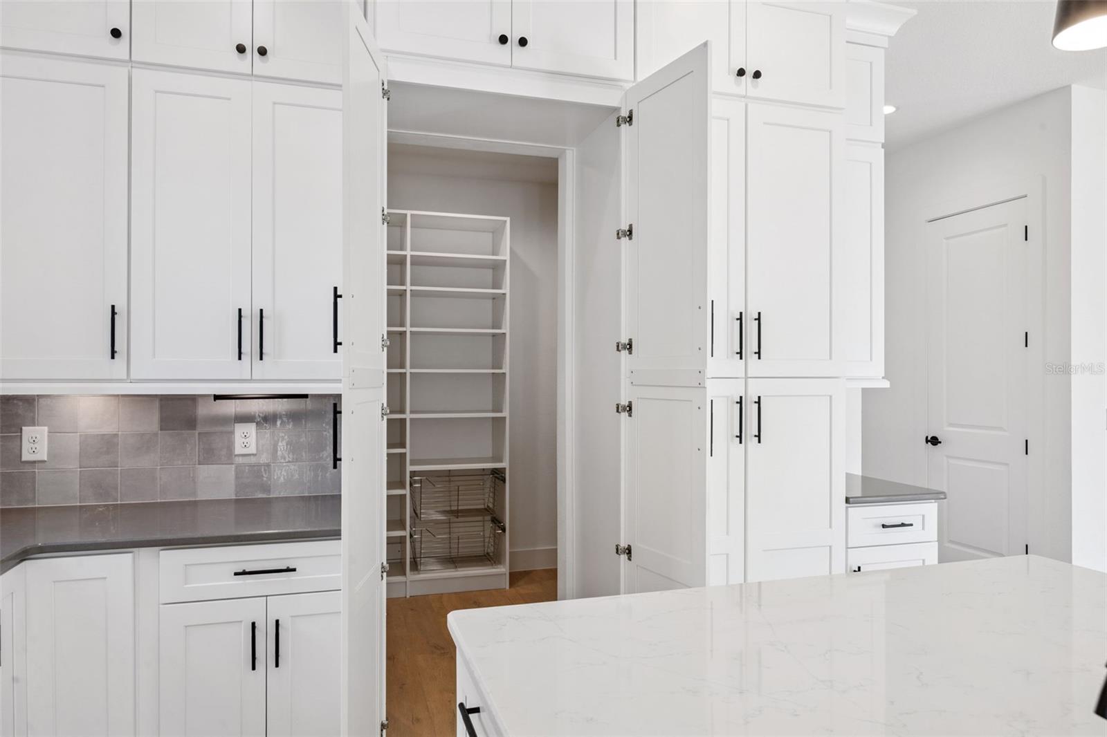 OAKLAND PARK - Residential