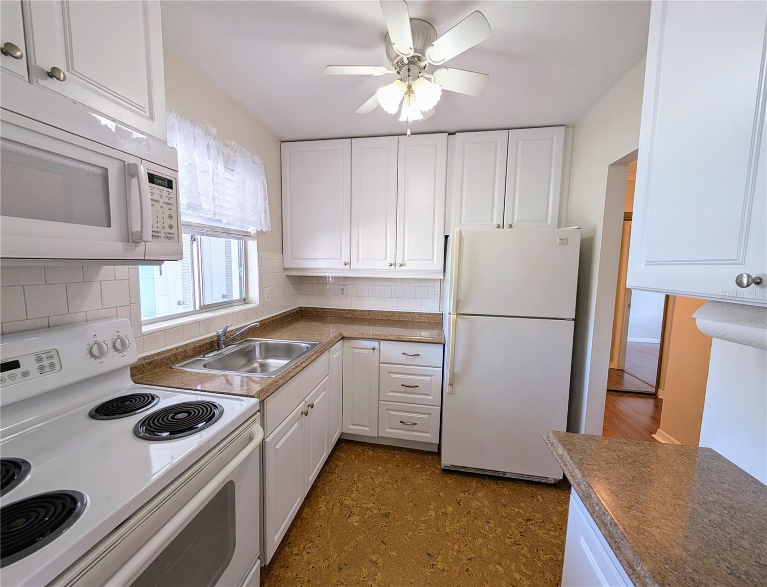 1840 SUNNY DRIVE D-36