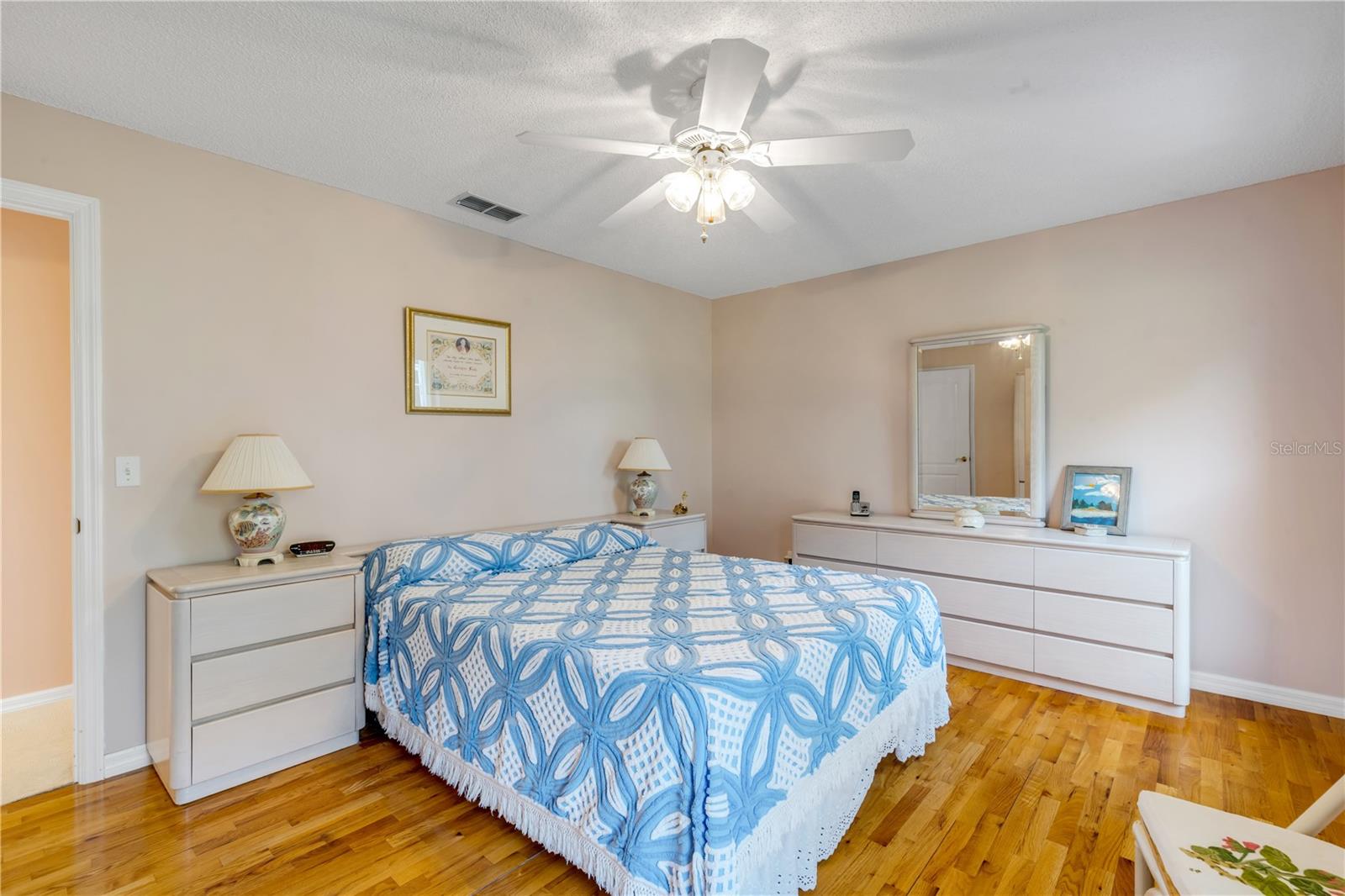 NAPIER & HULL GRANT - Residential