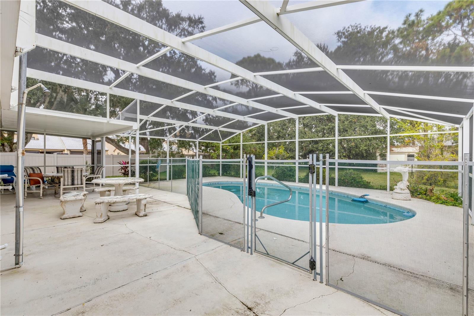 NAPIER & HULL GRANT - Residential