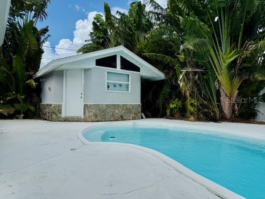 Photo of 4125 Barracuda Drive SE, St Petersburg, FL 33705 (MLS # TB8436415)