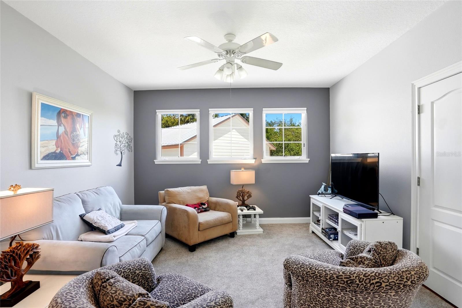 PINELLAS GROVES - Residential
