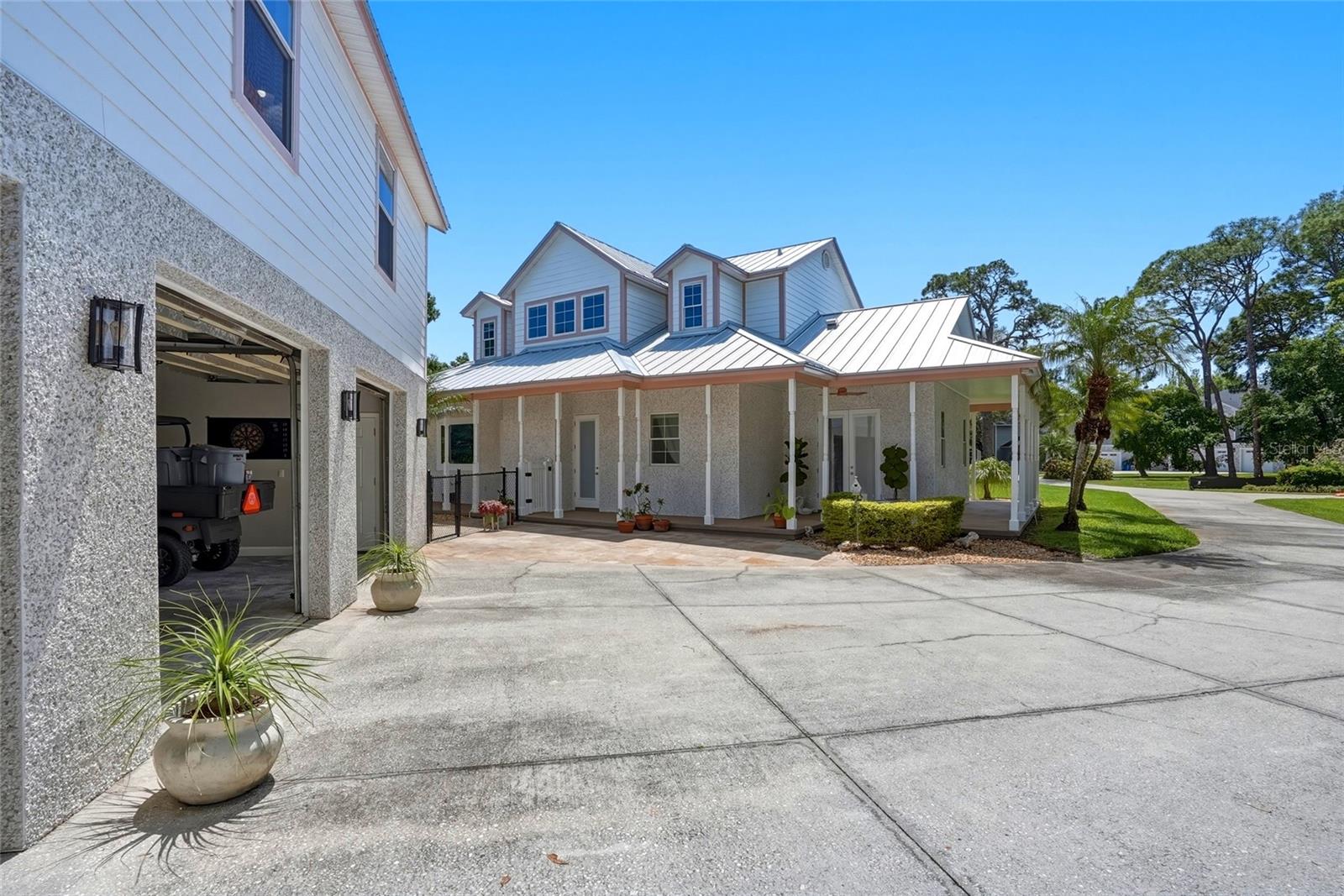 PINELLAS GROVES - Residential