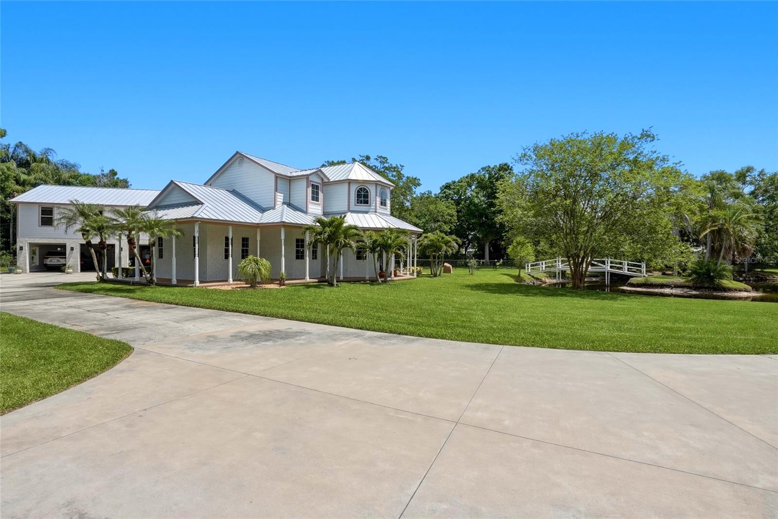 PINELLAS GROVES - Residential