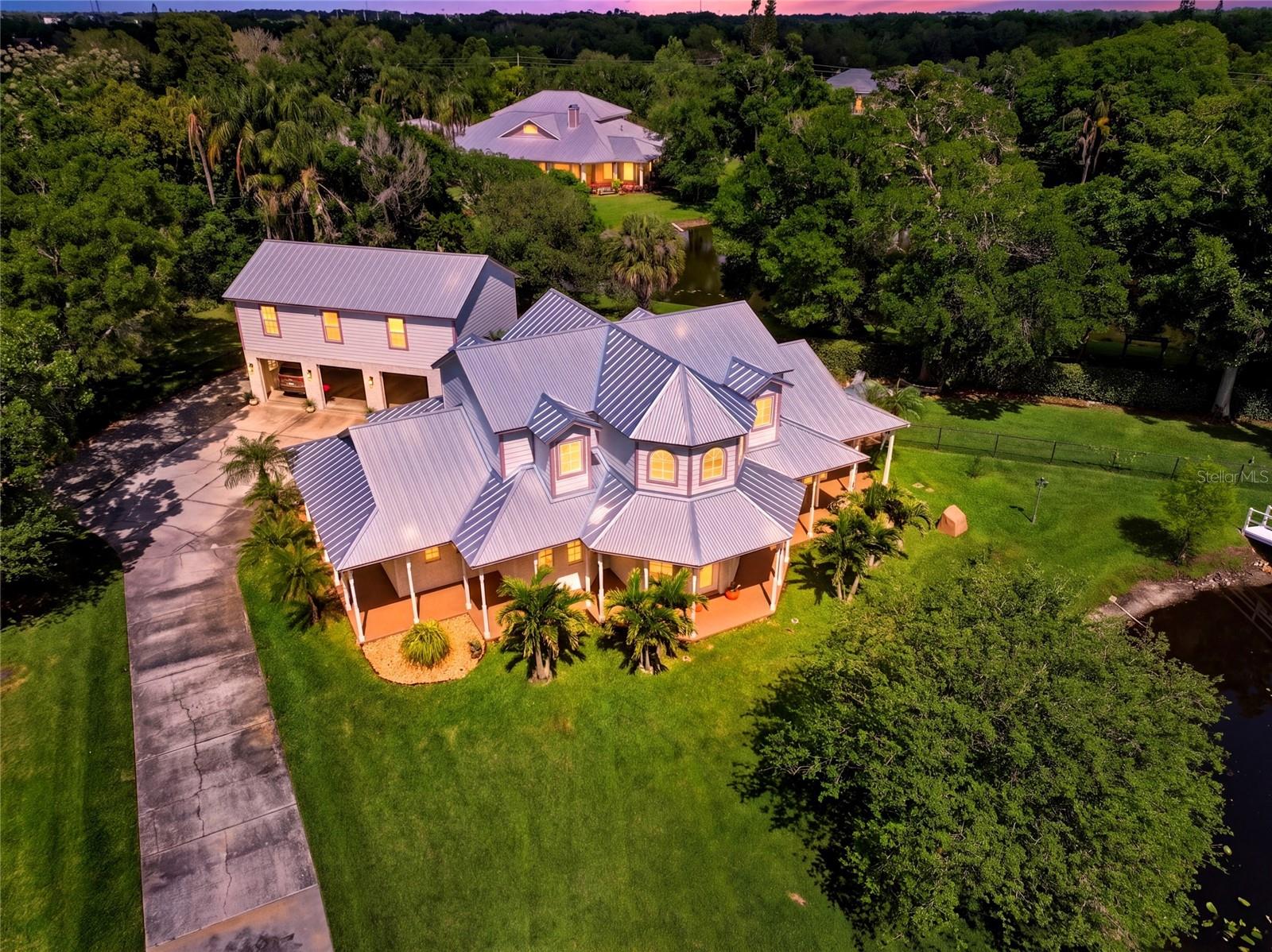 PINELLAS GROVES - Residential