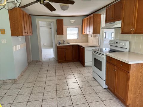 Tiny photo for 13311 SE Sunset Harbor Road, Weirsdale, FL 32195 (MLS # O6389544)