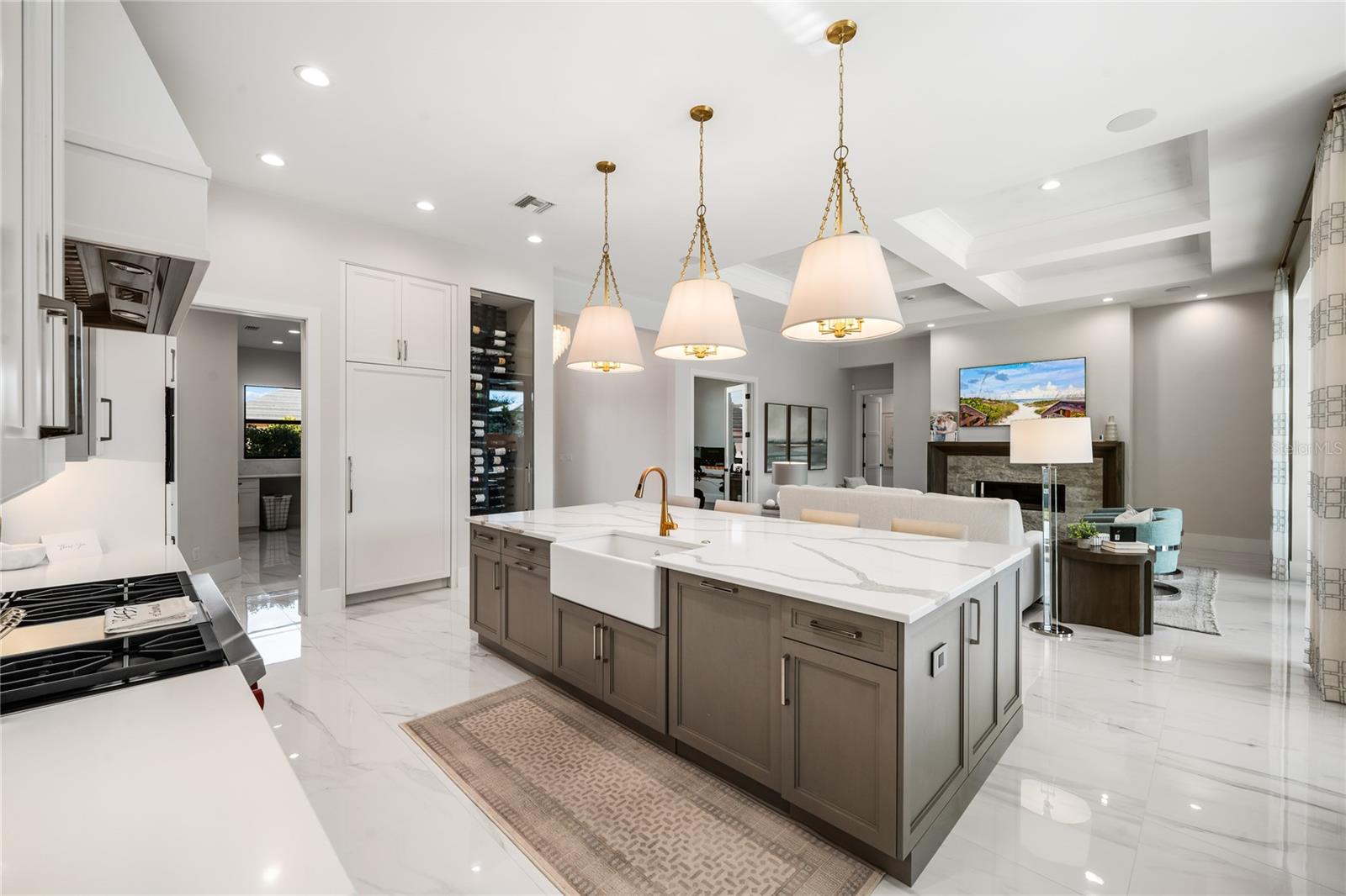 THE SOUNDINGS - Residential