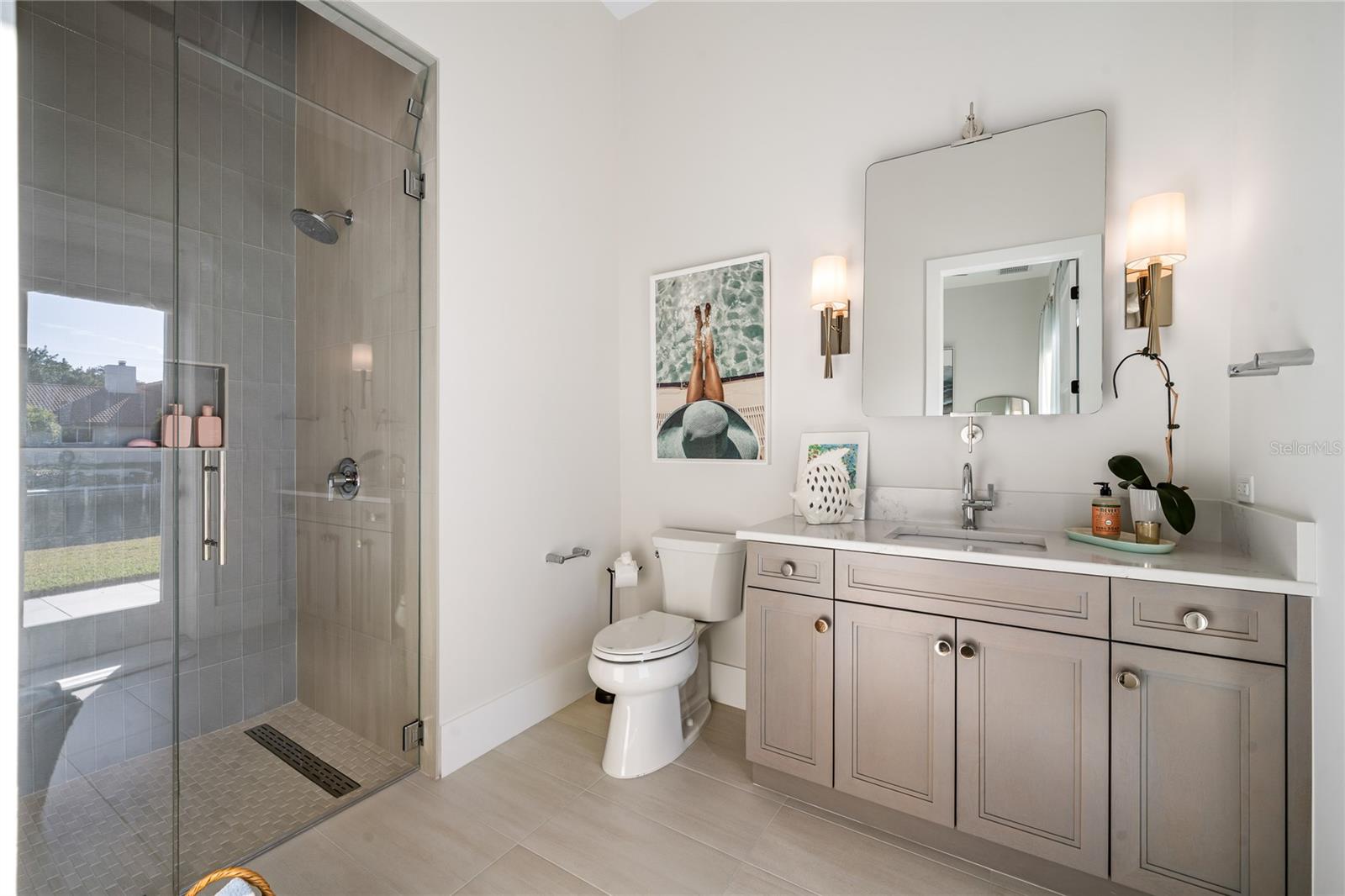 THE SOUNDINGS - Residential