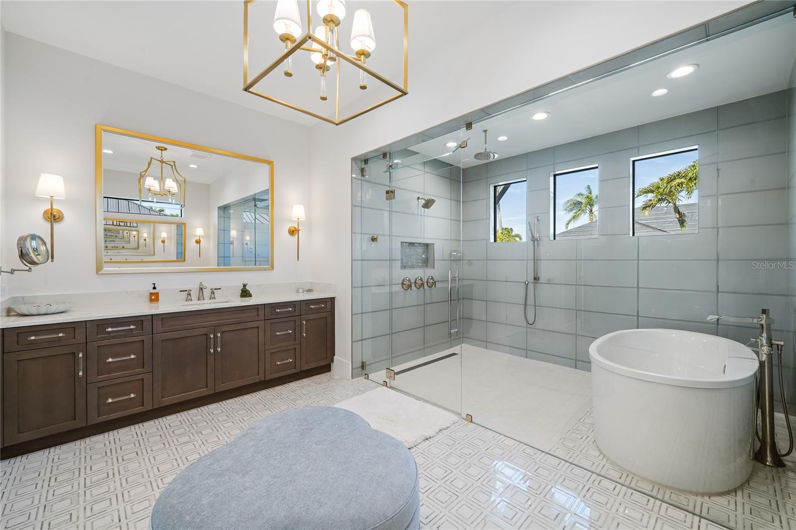 THE SOUNDINGS - Residential