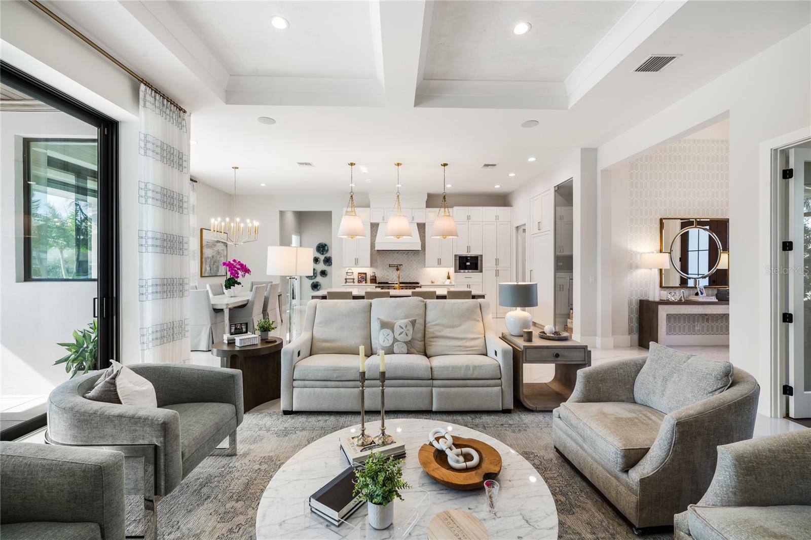 THE SOUNDINGS - Residential