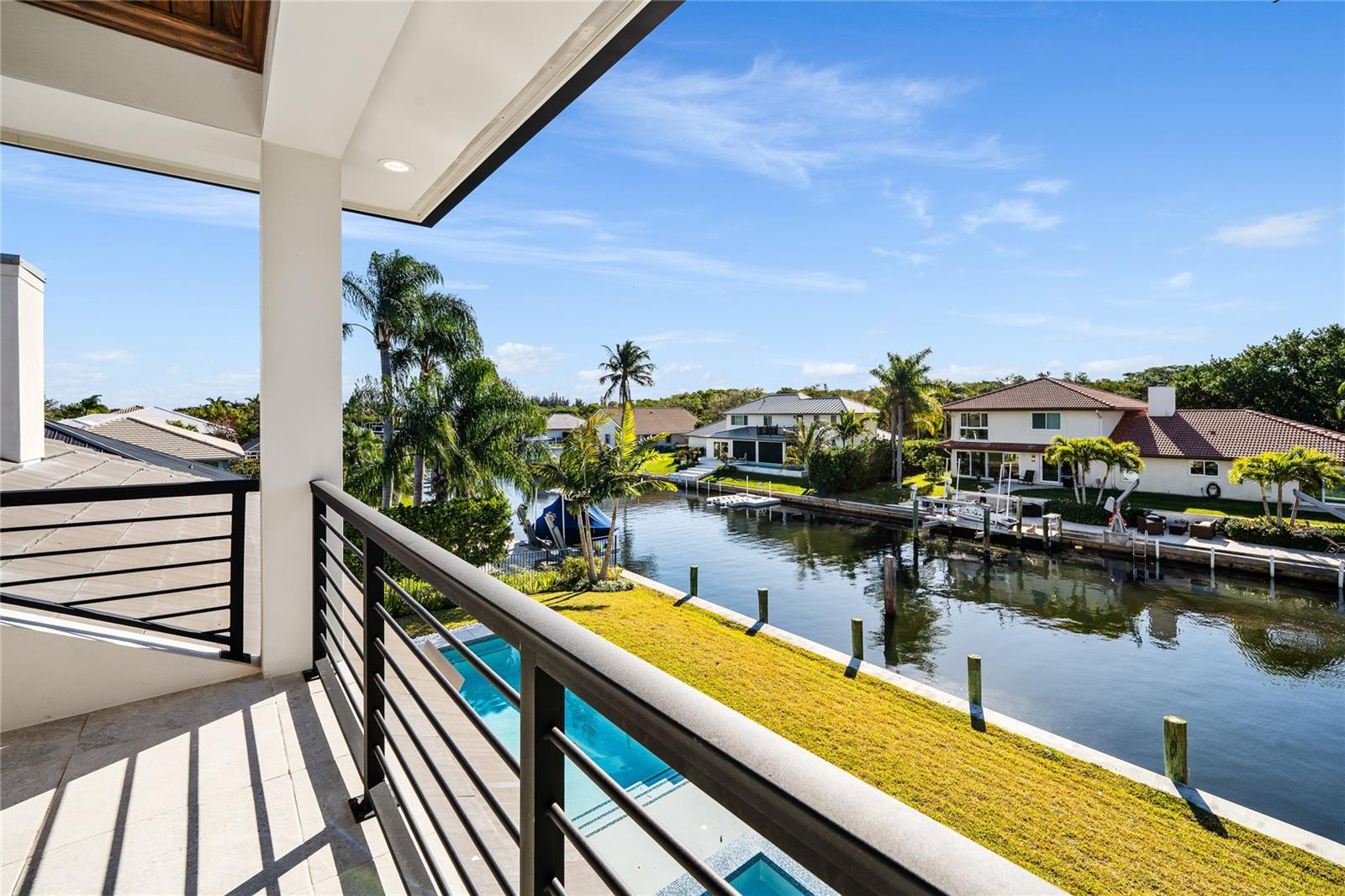 THE SOUNDINGS - Residential