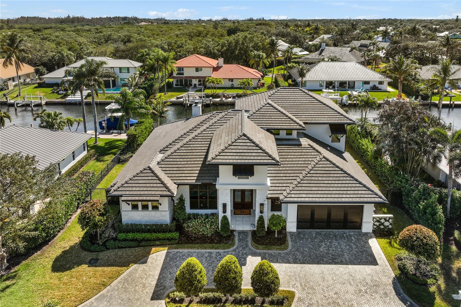 THE SOUNDINGS - Residential