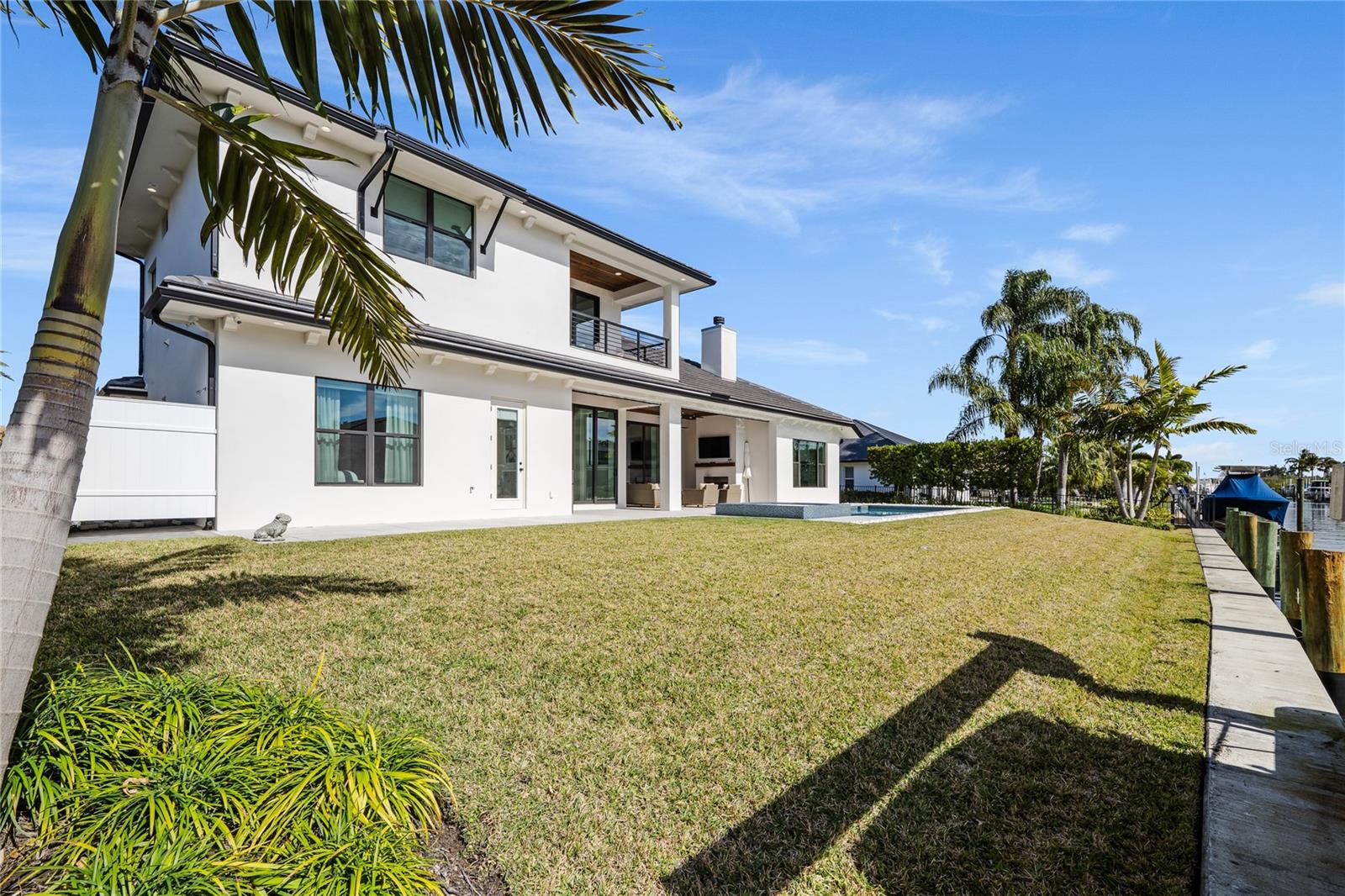 THE SOUNDINGS - Residential