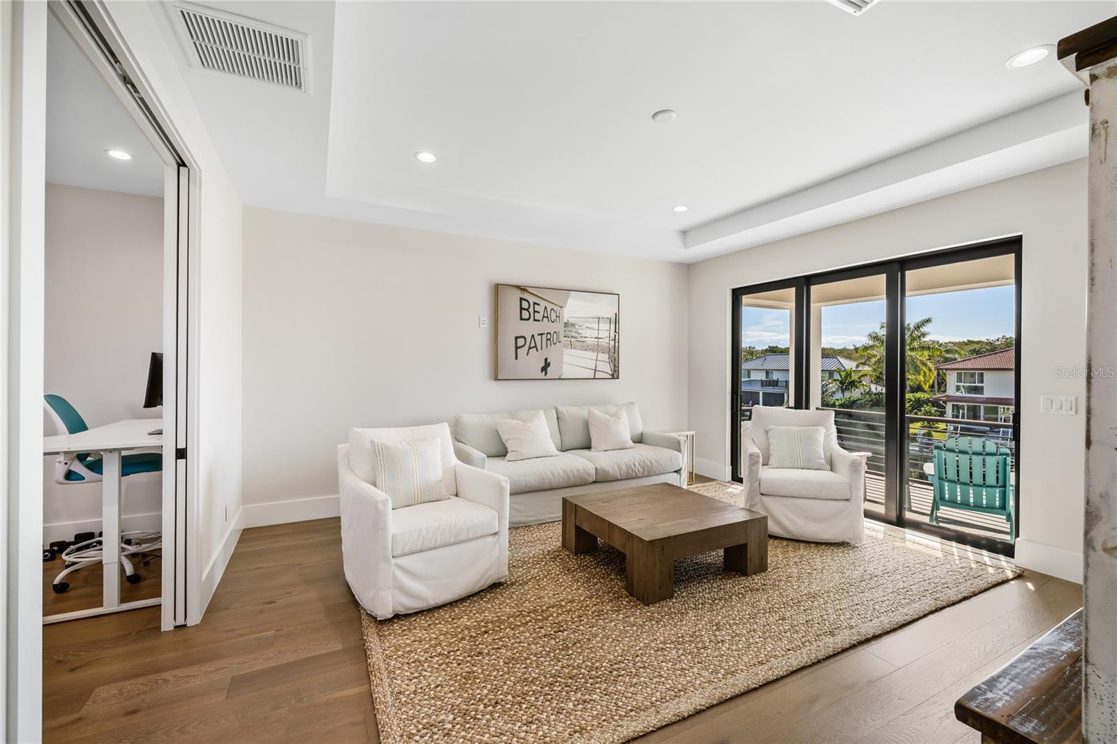 THE SOUNDINGS - Residential