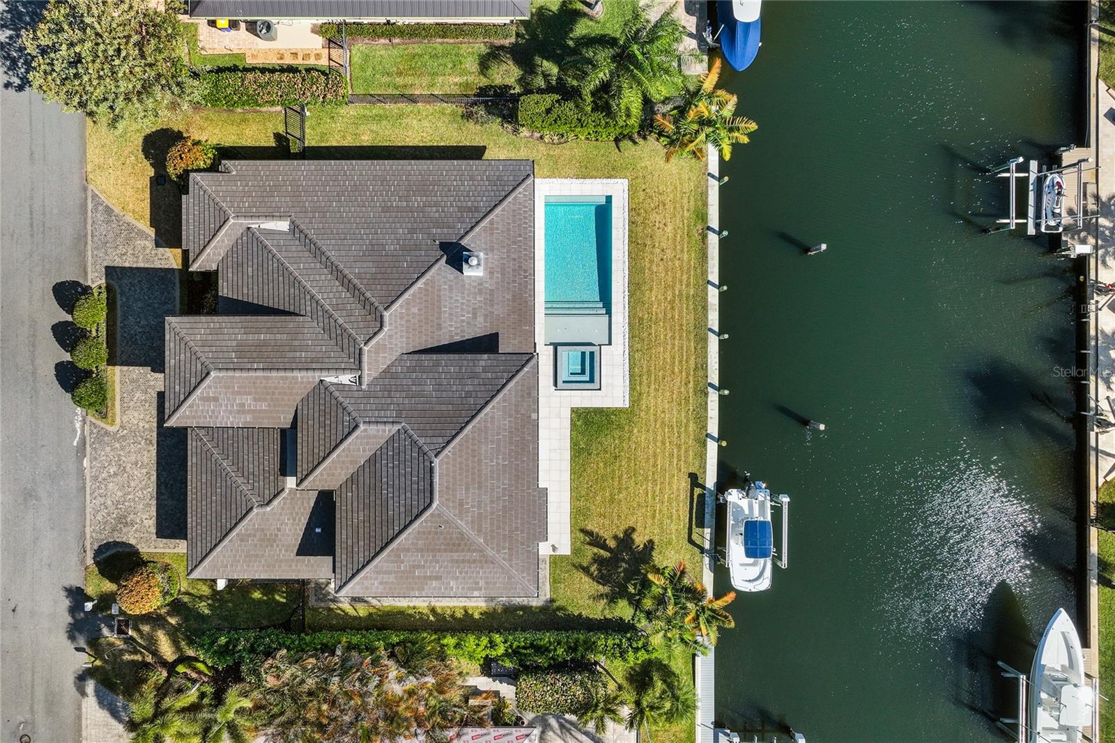 THE SOUNDINGS - Residential