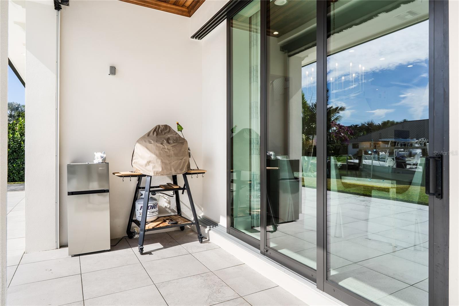 THE SOUNDINGS - Residential