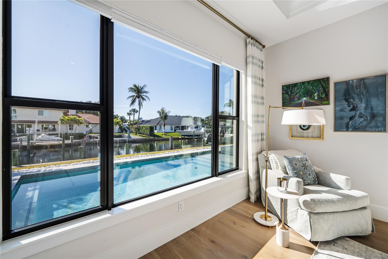 THE SOUNDINGS - Residential