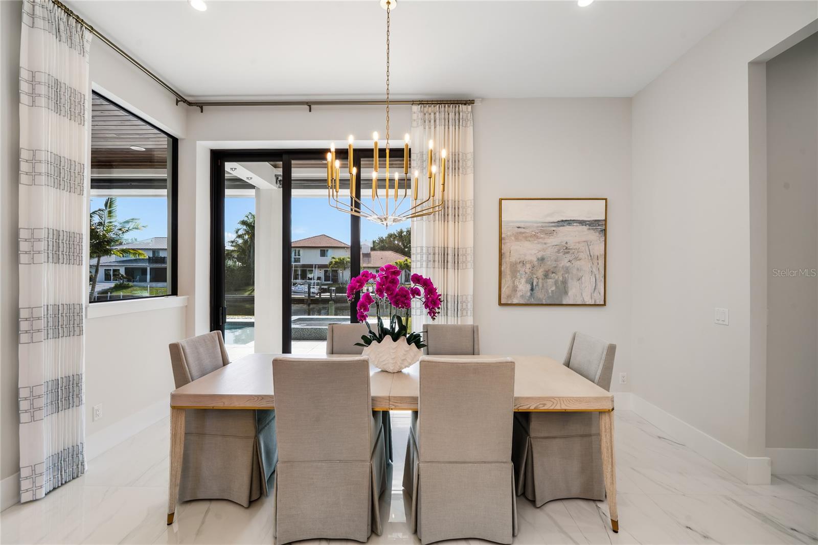 THE SOUNDINGS - Residential