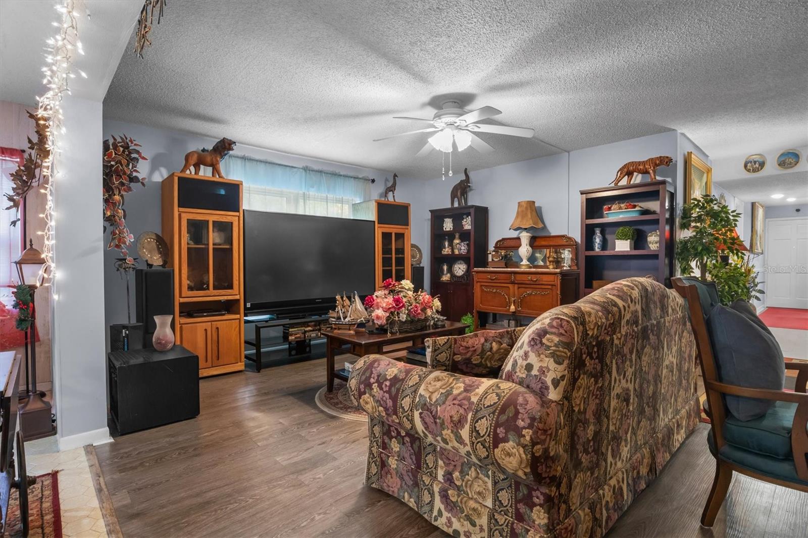 ORCHID SPGS VILL 400 SAN MIGUEL - Residential