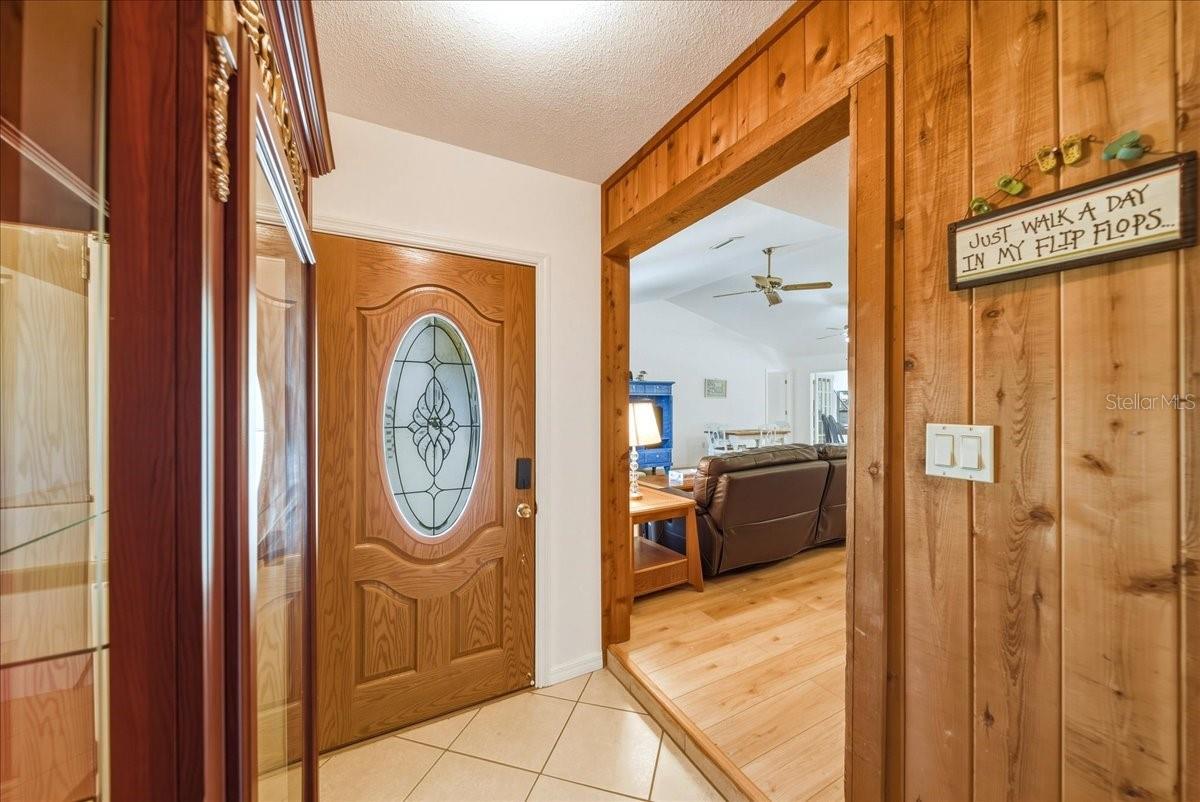 SARASOTA VENICE CO 09 37 18 - Residential