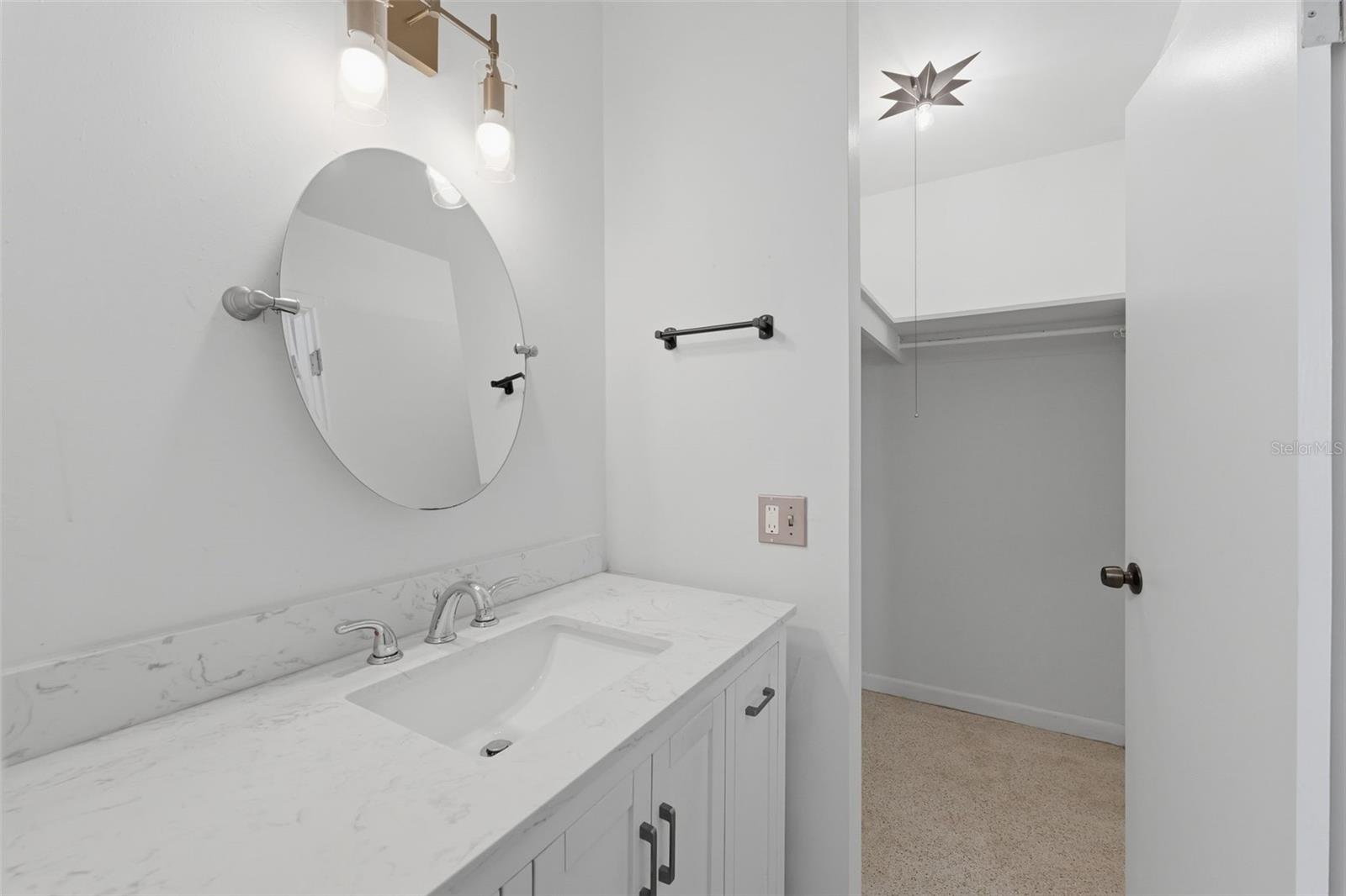 WINSTON PARK UNIT 02 - Residential Lease