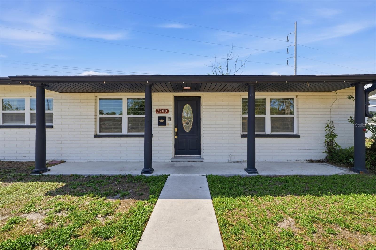 WINSTON PARK UNIT 02 - Residential Lease