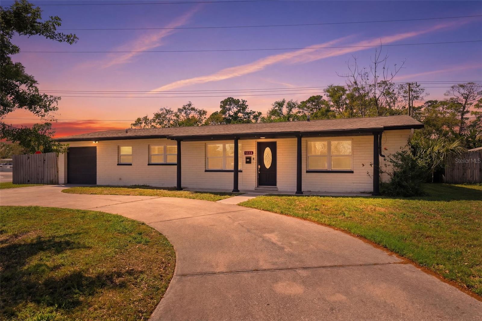 WINSTON PARK UNIT 02 - Residential Lease