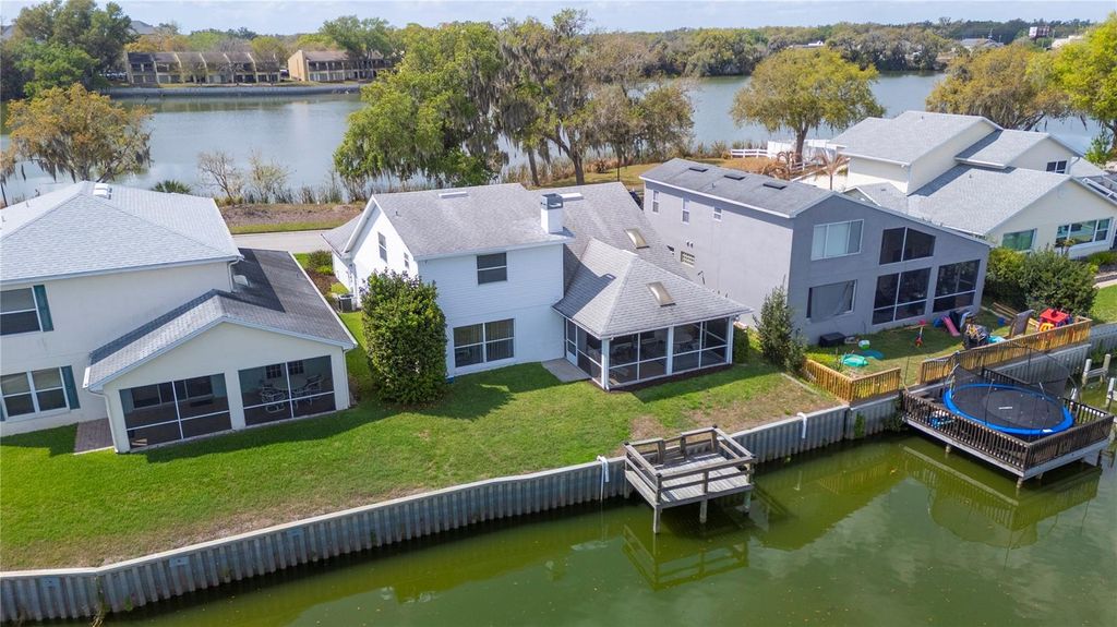 Photo of 725 Peninsular Drive, Lakeland, FL 33813 (MLS # L4960006)