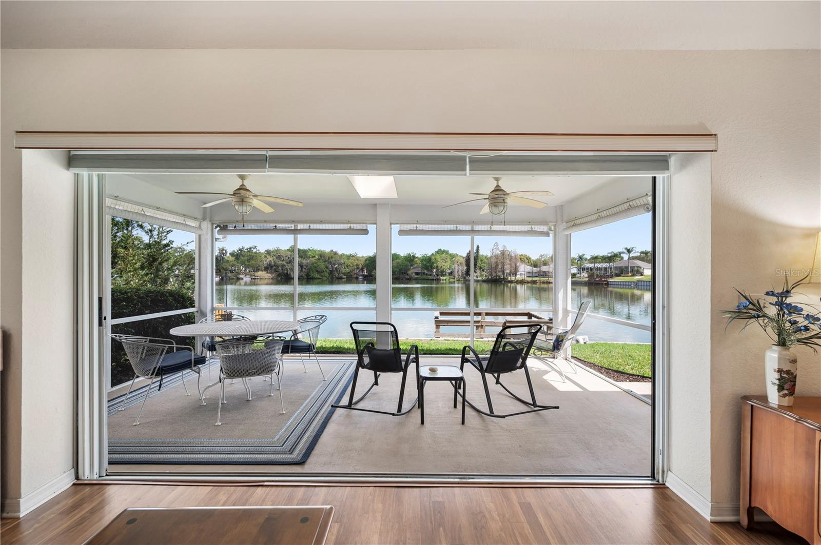 725 PENINSULAR DRIVE