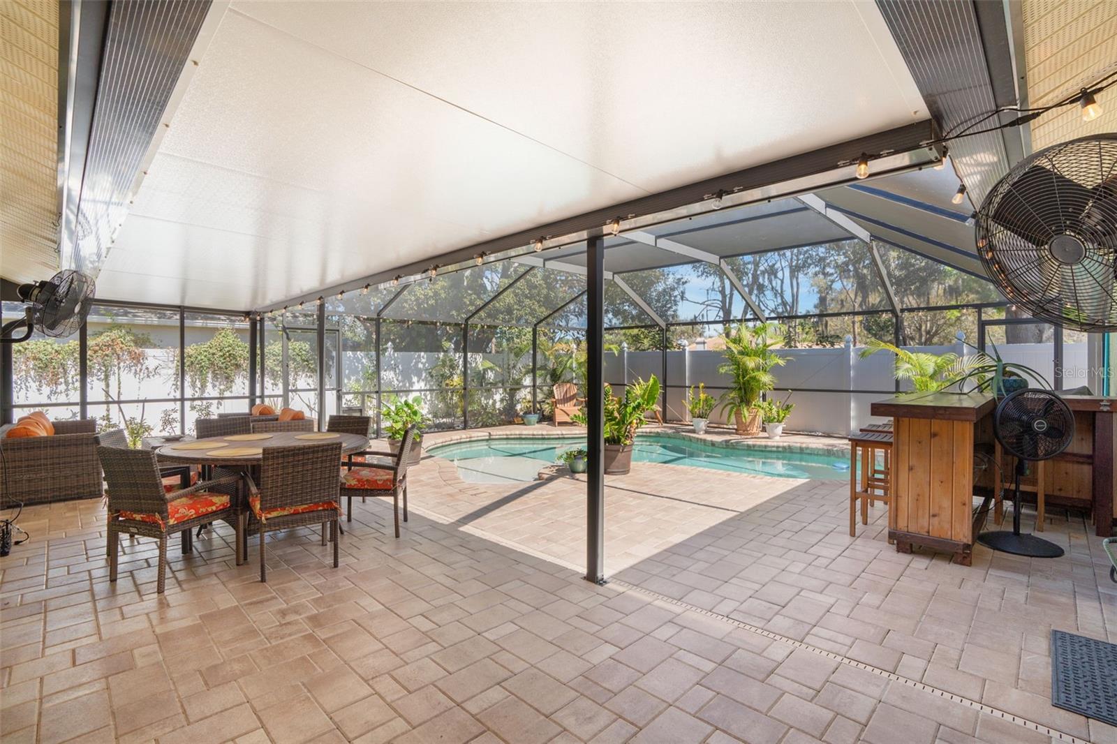 CRYSTAL LAKES - Residential