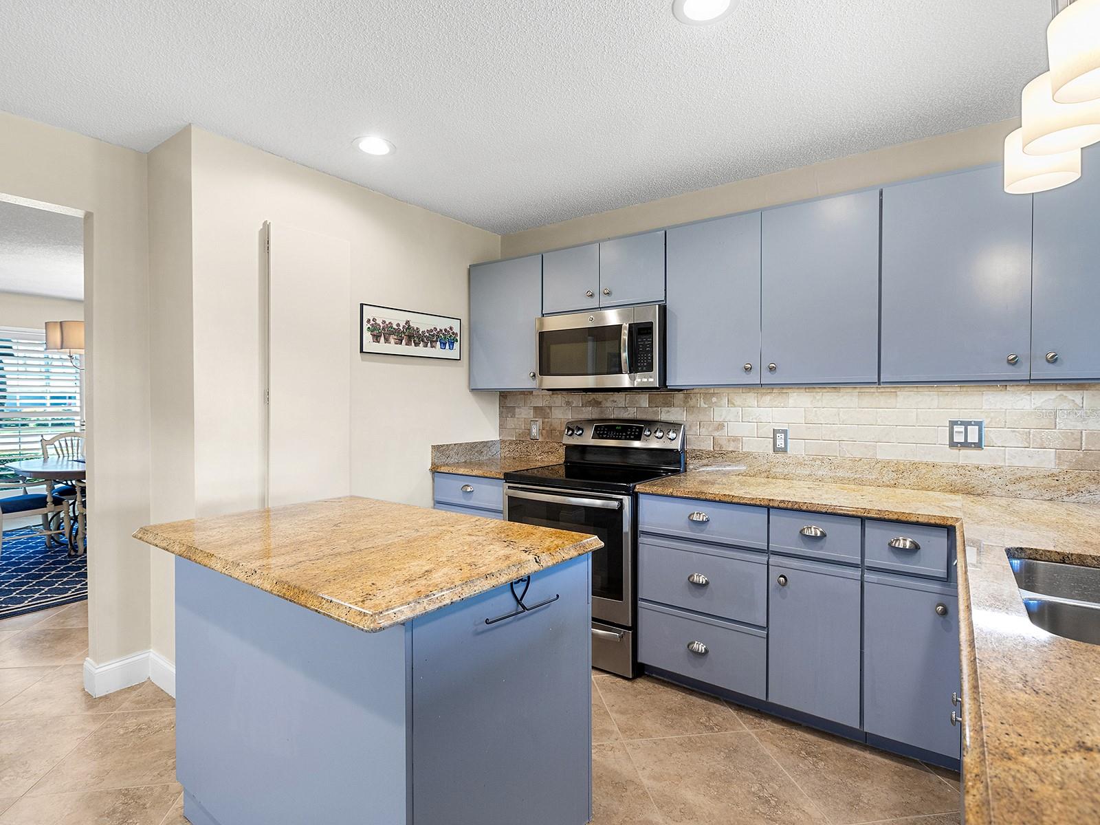 WATERFORD - Residential