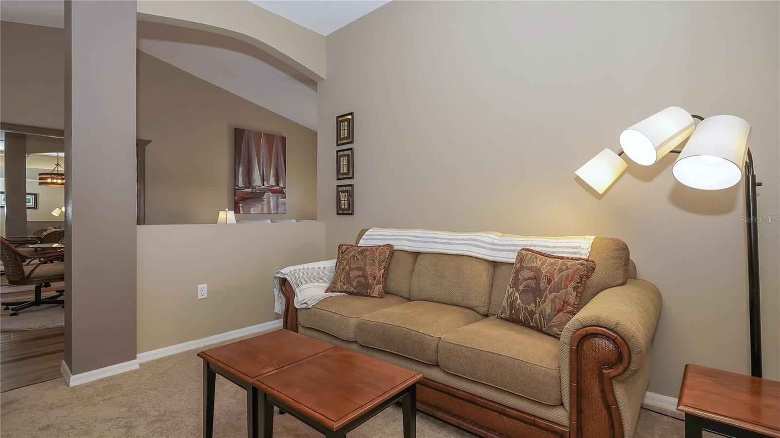 VERANDA 1 AT HERITAGE OAKS - Residential Lease