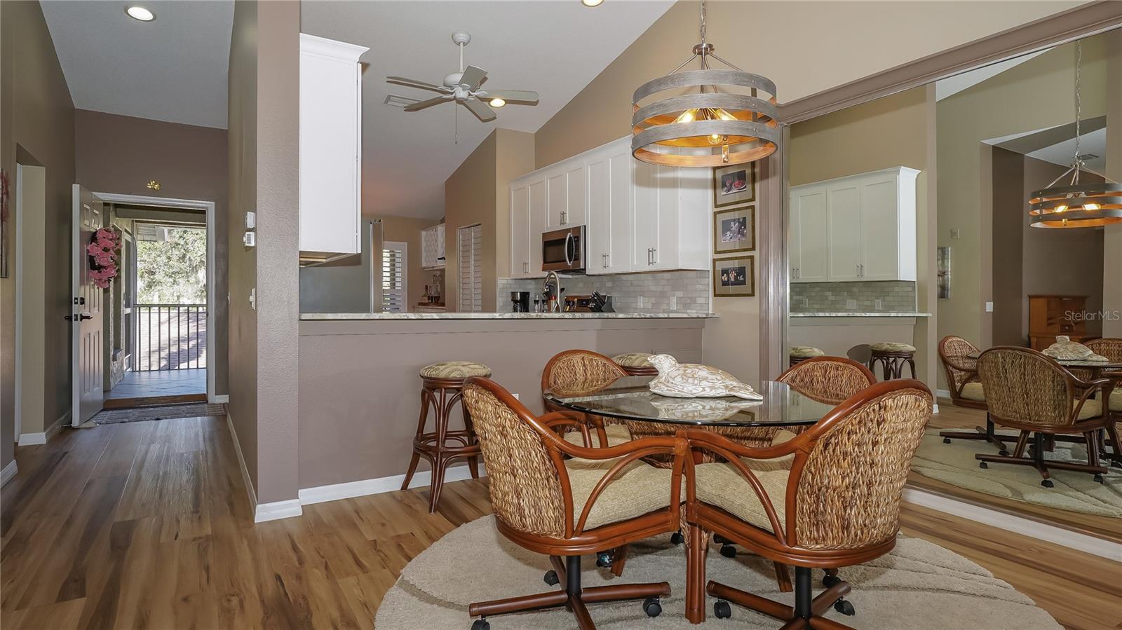 VERANDA 1 AT HERITAGE OAKS - Residential Lease
