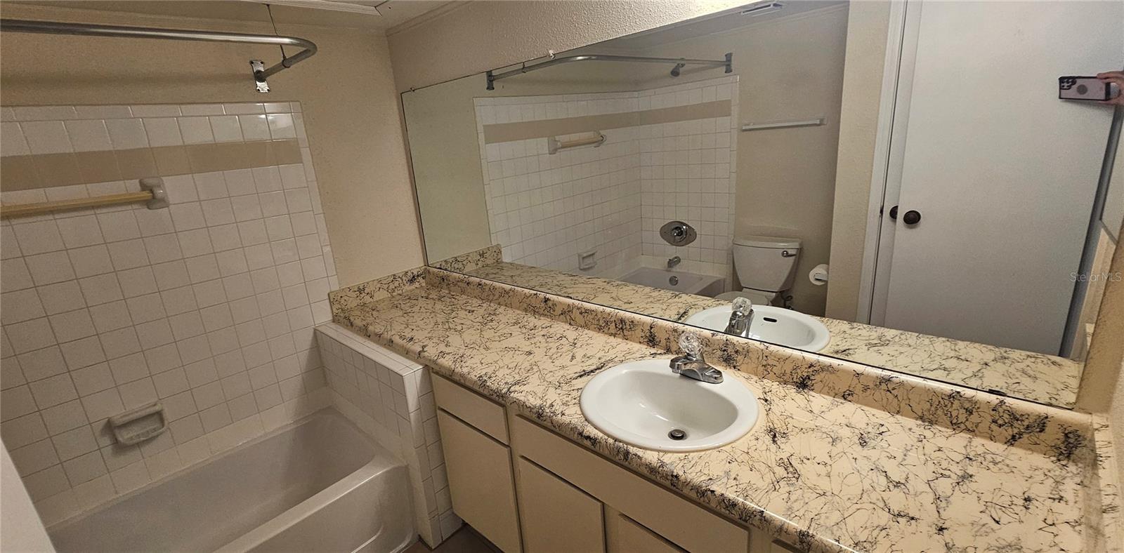 ENCLAVE AT ST PETERSBURG - Residential Lease