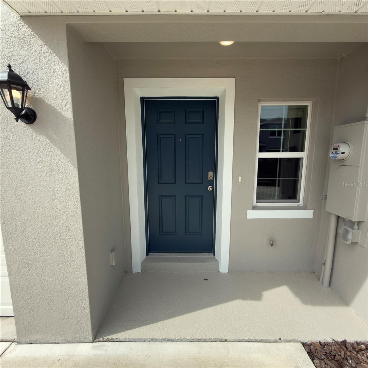 VINEYARDS TWNHMS - Residential Lease