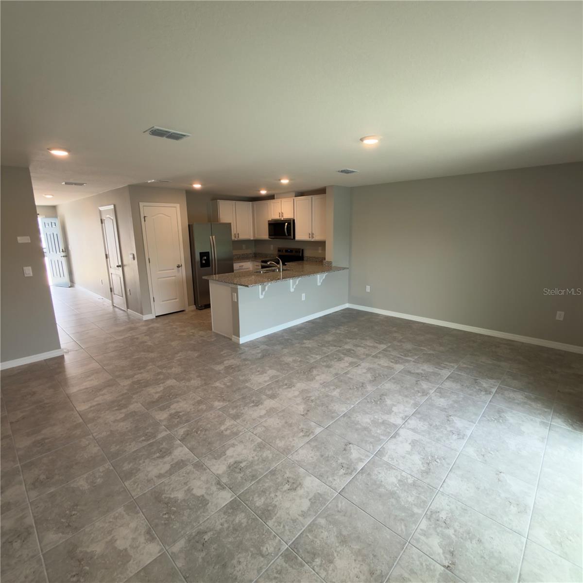 VINEYARDS TWNHMS - Residential Lease