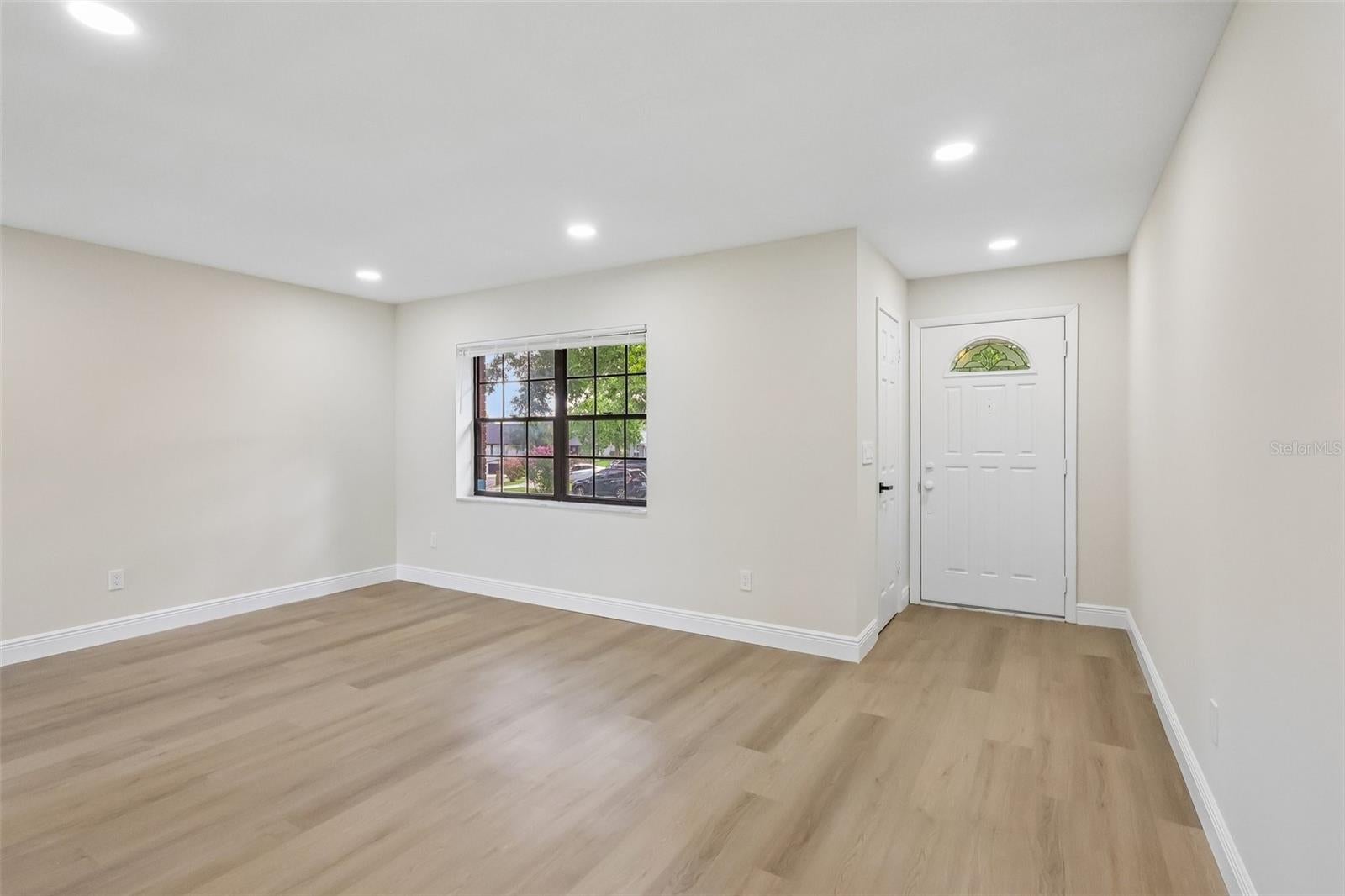 612 RODNEY DRIVE