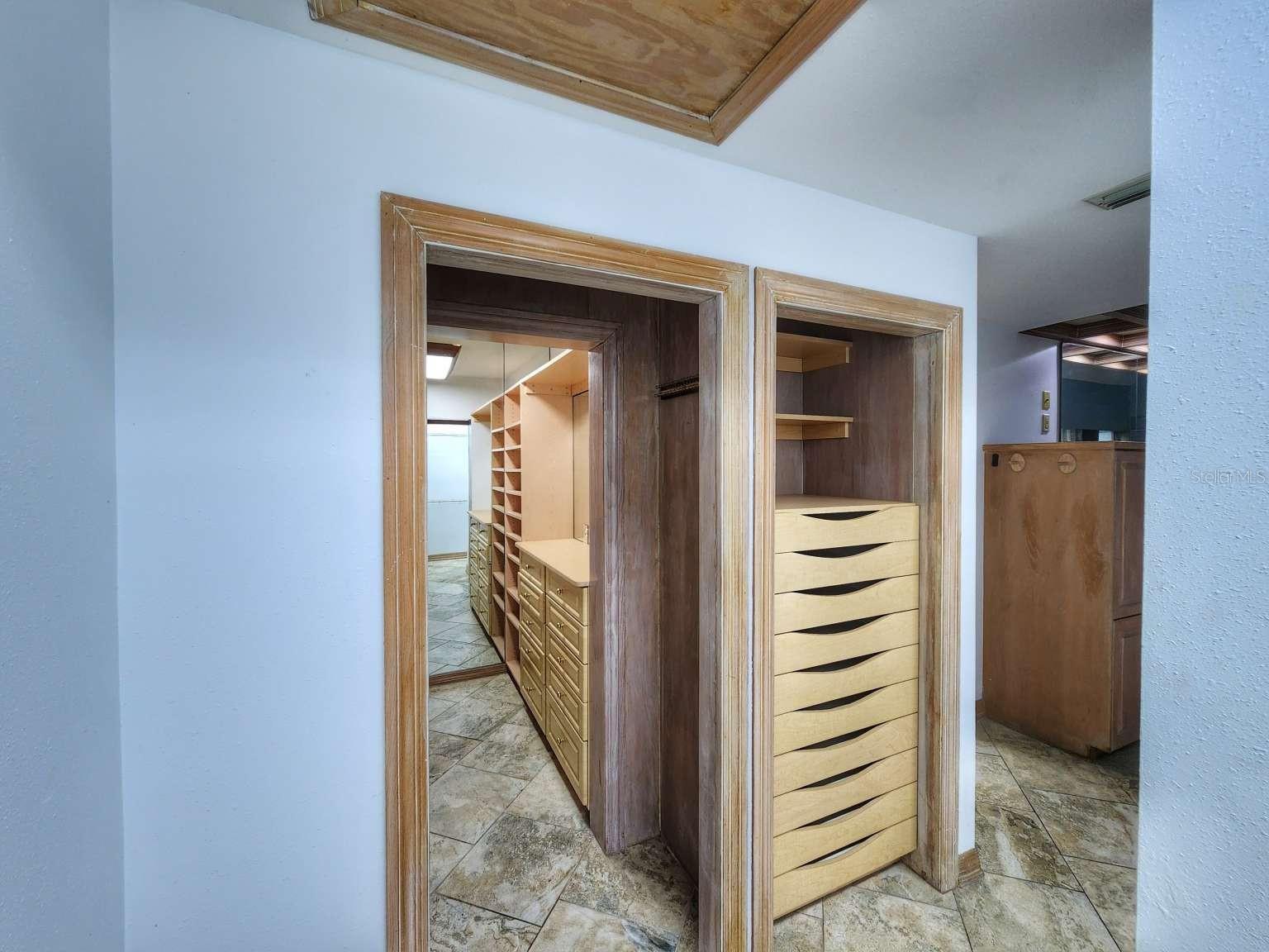 SANCTUARY AT COBBS LANDING THE - Residential