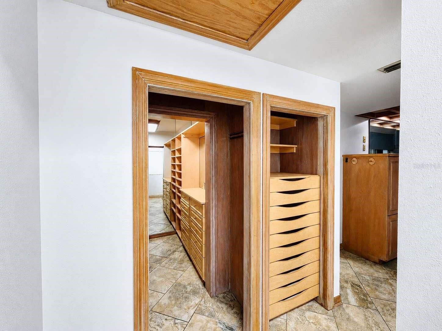 SANCTUARY AT COBBS LANDING THE - Residential